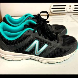 WOMEN’S NEW BALANCE 460 TECHRIDE
